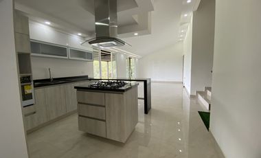 Se Vende Casa Campestre Nueva en Essencial Country – Jamundí