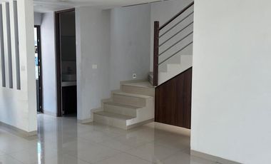 RENTA DE CASA EN RESIDENCIAL FENIX II SAN MATEO ATENCO
