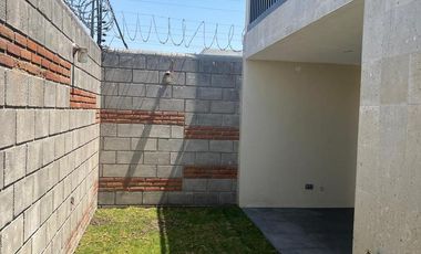 RENTA DE CASA EN RESIDENCIAL FENIX II SAN MATEO ATENCO