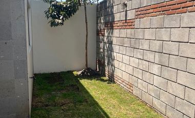 RENTA DE CASA EN RESIDENCIAL FENIX II SAN MATEO ATENCO