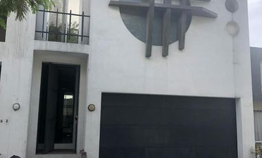 Departamento en RENTA | Amueblado | col privada | cerca UANL | San Nicolás