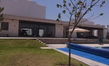 ESTRENA CASA EN RENTA EN ALÍA RESIDENCIAL, ZONA EL MIRADOR, QUERETARO