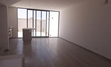 ESTRENA CASA EN RENTA EN ALÍA RESIDENCIAL, ZONA EL MIRADOR, QUERETARO
