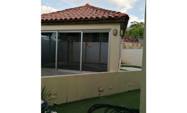 VENTA CASA VILLA LUCRE 3REC