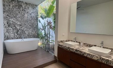 Casa en RENTA Amueblada, 3 habitaciones, piscina y Amenidades