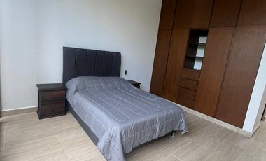 Casa en RENTA Amueblada, 3 habitaciones, piscina y Amenidades