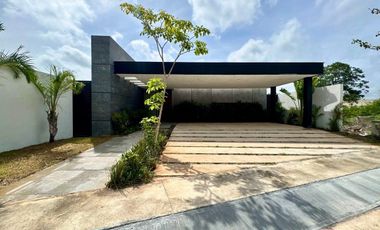 Casa en RENTA Amueblada, 3 habitaciones, piscina y Amenidades