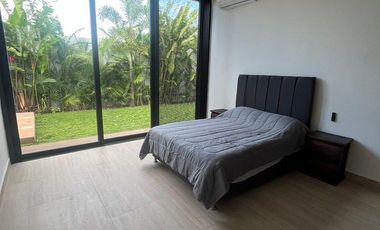 Casa en RENTA Amueblada, 3 habitaciones, piscina y Amenidades