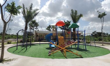 Lote de entrega inmediata en Privada Camelia, Sitpach, Mérida.