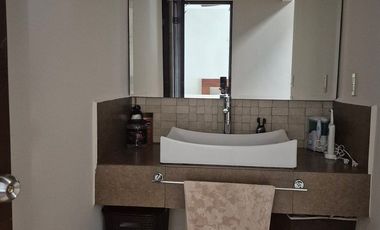 CASA EN VENTA – PUERTA DE HIERRO, PRIVADA MIRADOR DEL BOSQUE