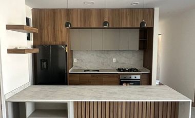 Departamento de 136 m² con 3 Habitaciones en Renta en Torre Agatta Cordillera