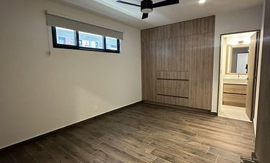 Departamento de 136 m² con 3 Habitaciones en Renta en Torre Agatta Cordillera