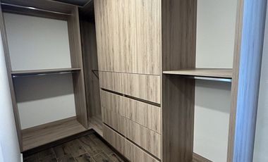 Departamento de 136 m² con 3 Habitaciones en Renta en Torre Agatta Cordillera