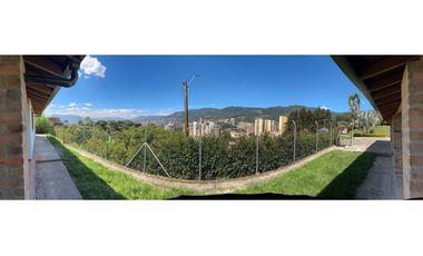 Casa en Alquiler en Envigado Las Antillas