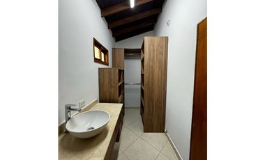 Casa en Alquiler en Envigado Las Antillas
