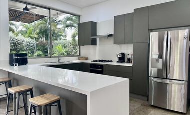 Barcelona de Indias - Venta de Casa Sector Sarria.