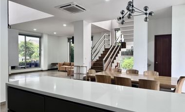 Barcelona de Indias - Venta de Casa Sector Sarria.