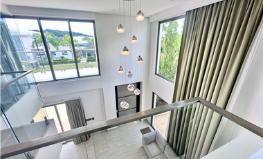 Barcelona de Indias - Venta de Casa Sector Sarria.
