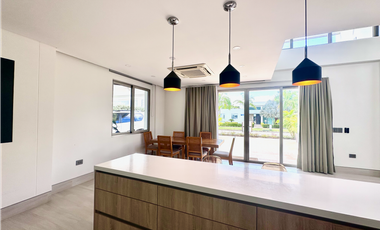 Barcelona de Indias - Venta de Casa Sector Sarria.