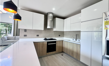 Barcelona de Indias - Venta de Casa Sector Sarria.
