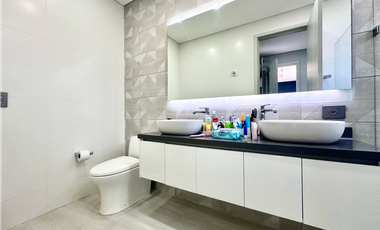 Barcelona de Indias - Venta de Casa Sector Sarria.