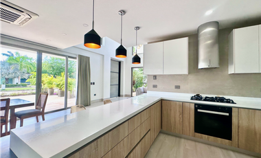 Barcelona de Indias - Venta de Casa Sector Sarria.