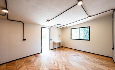 Loft Industrial con Terraza y Vista al Campo de Golf Campestre 6
