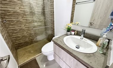 Serena del Mar - Arriendo Apartamento Amoblado en Zinnia Club House.