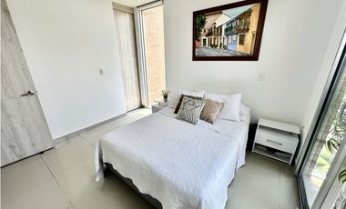 Serena del Mar - Arriendo Apartamento Amoblado en Zinnia Club House.