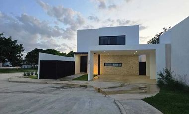 | Casa en renta en Amidanah Temozón |