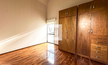Departamento en RENTA en la Condesa con roof garden privado