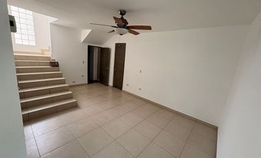 Casa en Venta - Mitras Norte, Monterrey N.L.