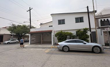 Casa en Venta - Mitras Norte, Monterrey N.L.