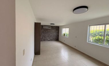Casa en Venta - Mitras Norte, Monterrey N.L.