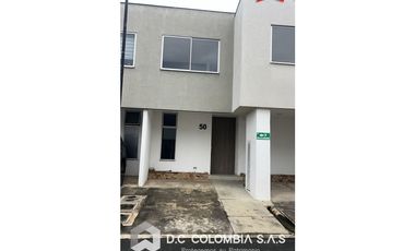 CASA EN VENTA EN JAMUND - VALLE - BARRIO CIUDAD COUNTRY