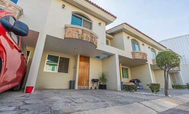 CASA EN VENTA EN CONDOMINIO VILLA TULES  A UN COSTADO DE BUGAMBILIAS Y PERIFÉRIC