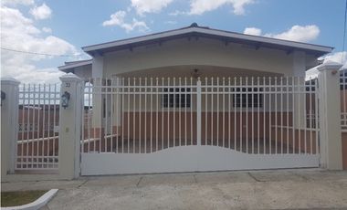 ALQUILER  CASA EN SAN ANTONIO