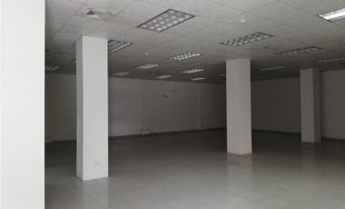 ALQUILER EN ALBROOK LOCAL COMERCIAL 514.50M2