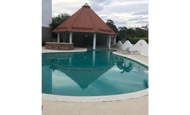 VENTA/ALQUILER APARTAMENTO EN RESORT PUNTA BARCO