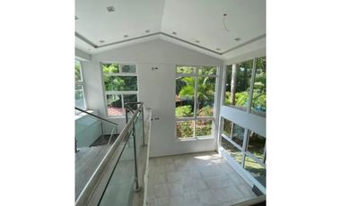 VENTA CASA CERRO ANCÓN
