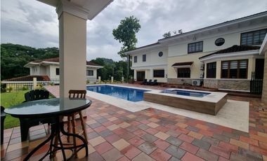 Venta casa en Clayton, Los Senderos de Camino de Cruces