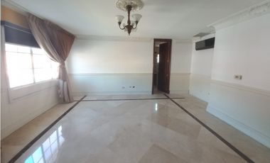 Se vende Casa en Condado del rey , Residencial  Altos del fresno