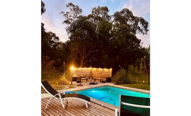 SENDEROS III  COSTA ESMERALDA -MODERNA Y FUNCIONAL CASA CON PILETA