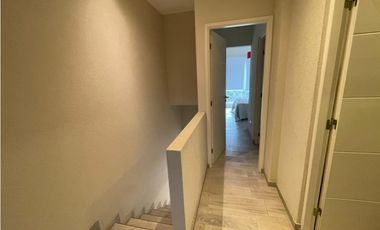 Departamento 3 ambientes tipo duplex en venta en Pinamar