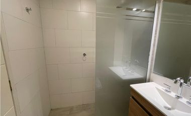 Departamento 3 ambientes tipo duplex en venta en Pinamar