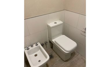 Departamento 3 ambientes tipo duplex en venta en Pinamar