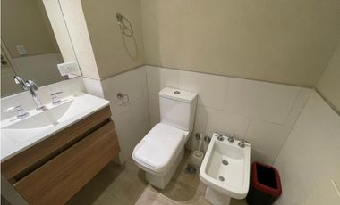 Departamento 3 ambientes tipo duplex en venta en Pinamar