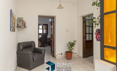 ALQUILER CASA ZONA CENTRO - URQUIZA AL 100