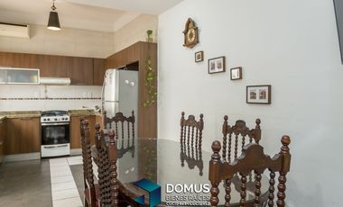 ALQUILER CASA ZONA CENTRO - URQUIZA AL 100