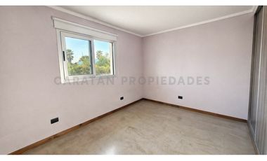 Casa en Venta en Funes Hills Miraflores